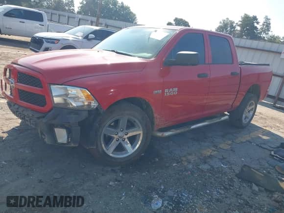 2016 Ram 1500 Express z VIN 1C6RR7KT7GS156748, wystawiony jako IAAI lot #43265778 z przebiegiem 167 148 mil mil oraz . Historia ofert i sprzedaży dostępna na DreamBid. Obrazek 18.