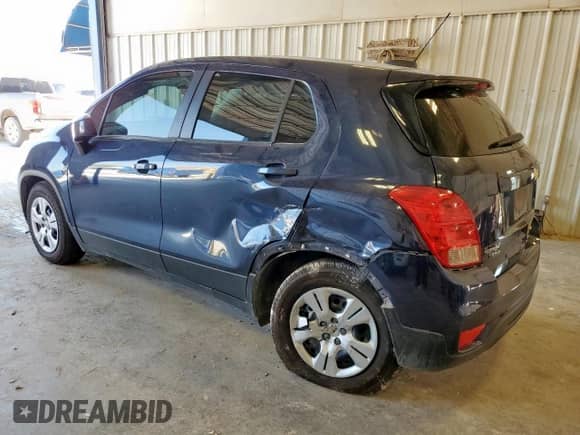 2018 Chevrolet Trax LS с VIN 3GNCJKSB7JL231672, выставлен на аукционе Copart как лот 80119635 с пробегом 73 874 миль миль и Списание • Salvage title. История ставок и продаж доступна на DreamBid. Изображение 2.