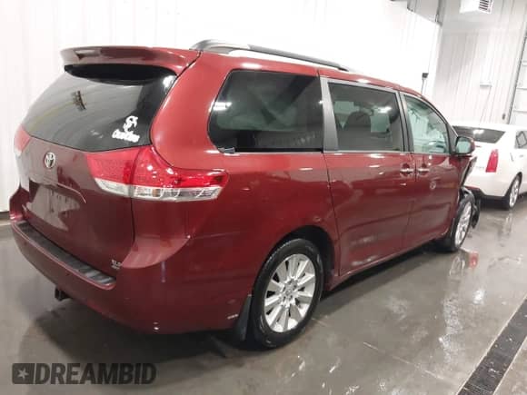 2014 Toyota Sienna Limited с VIN 5TDDK3DC8ES079682, выставлен на аукционе IAAI как лот 41629201 с пробегом 172 717 миль миль и . История ставок и продаж доступна на DreamBid. Изображение 4.