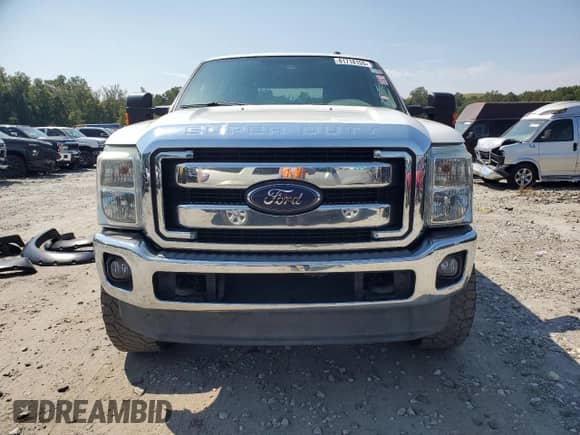 2015 Ford F-250 XL с VIN 1FT7W2B61FEA54512, выставлен на аукционе Copart как лот 81718155 с пробегом 131 287 миль миль и Списание • Salvage title. История ставок и продаж доступна на DreamBid. Изображение 5.