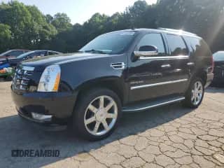 2014 Cadillac Escalade Luxury with VIN 1GYS3BEF7ER161211, listed as a Copart auction lot 62103735 with 210,428 mi miles and Clean title. Bid and sale history available at DreamBid. Image 1.