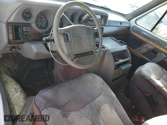 1997 Dodge Cargo with VIN 2B6HB21Y3VK569853, listed as a Copart auction lot 43560165 with 197,658 mi miles and Salvage title. Bid and sale history available at DreamBid. Image 8.