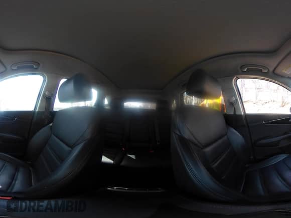 2019 Kia Sorento EX z VIN 5XYPHDA58KG595489, wystawiony jako IAAI lot #41886735 z przebiegiem 73 115 mil mil oraz . Historia ofert i sprzedaży dostępna na DreamBid. Obrazek 19.