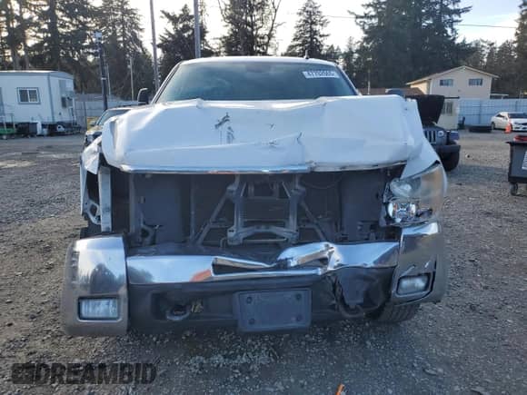 2007 Chevrolet Silverado 2500HD 1LT with VIN 1GCHK23K77F555945, listed as a Copart auction lot 47702665 with 112,326 mi miles and Salvage title. Bid and sale history available at DreamBid. Image 5.