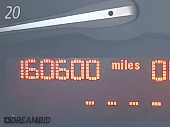 2007 BMW Z4 с VIN 4USDU53557LF77803, выставлен на аукционе IAAI как лот 43396516 с пробегом 160 600 миль миль и . История ставок и продаж доступна на DreamBid. Изображение 15.