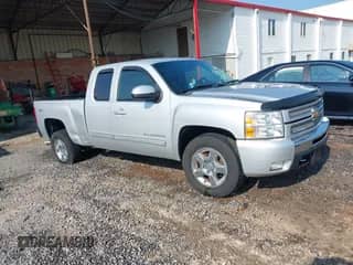 2013 Chevrolet Silverado 1500 LTZ z VIN 1GCRKTE77DZ255786, wystawiony jako IAAI lot #42406641 z przebiegiem 184 241 mil mil oraz . Historia ofert i sprzedaży dostępna na DreamBid. Obrazek 1.