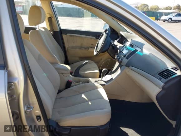 2010 Hyundai Sonata GLS с VIN 5NPET4AC8AH655427, выставлен на аукционе IAAI как лот 43484183 с пробегом 126 865 миль миль и . История ставок и продаж доступна на DreamBid. Изображение 5.