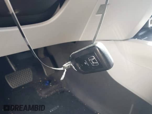 2017 Honda Pilot EX-L z VIN 5FNYF5H80HB005785, wystawiony jako IAAI lot #42659834 z przebiegiem 126 561 mil mil oraz . Historia ofert i sprzedaży dostępna na DreamBid. Obrazek 11.