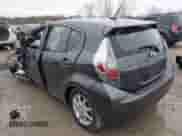 2014 Toyota Prius One z VIN JTDKDTB35E1071329, wystawiony jako IAAI lot #41908318 z przebiegiem Nie podano mil oraz . Historia ofert i sprzedaży dostępna na DreamBid. Obrazek 3.