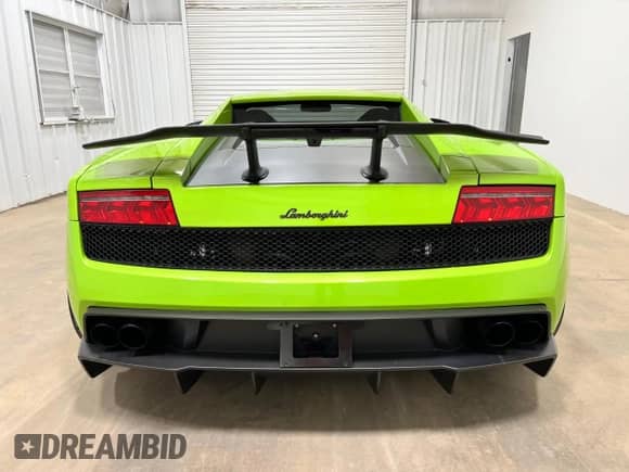 2011 Lamborghini Gallardo Superleggera с VIN ZHWGU7AJXBLA10288, выставлен на аукционе Copart как лот 68198345 с пробегом 12 278 миль миль и Чистый • Clean title. История ставок и продаж доступна на DreamBid. Изображение 6.
