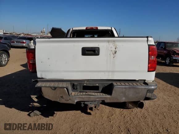 2015 Chevrolet Silverado 3500HD LT with VIN 1GC5KZC83FZ104590, listed as a Copart auction lot 37350664 with 248,200 mi miles and Salvage title. Bid and sale history available at DreamBid. Image 6.