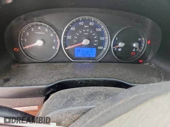 2012 Hyundai Santa Fe GLS с VIN 5XYZG3ABXCG094102, выставлен на аукционе Copart как лот 69456055 с пробегом 158 791 миль миль и Списание • Salvage title. История ставок и продаж доступна на DreamBid. Изображение 9.