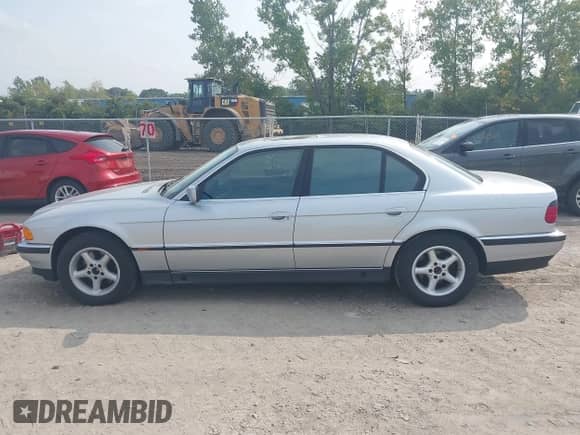 1997 BMW 7 Series 740i with VIN WBAGF8324VDL48308, listed as a IAAI auction lot 43157917 with 174,361 mi miles and . Bid and sale history available at DreamBid. Image 14.