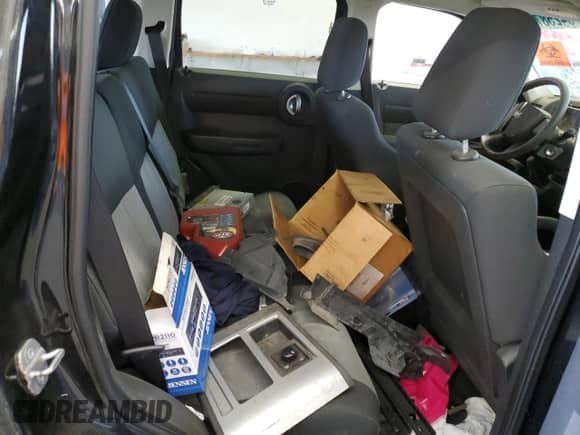 2007 Dodge Nitro SXT с VIN 1D8GU28K87W569479, выставлен на аукционе Copart как лот 84258725 с пробегом 161 315 миль миль и Списание • Salvage title. История ставок и продаж доступна на DreamBid. Изображение 10.