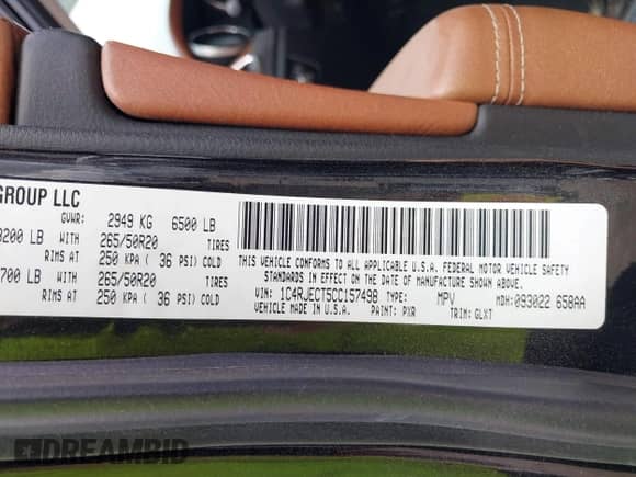 2012 Jeep Grand Cherokee Overland z VIN 1C4RJECT5CC157498, wystawiony jako IAAI lot #42414872 z przebiegiem 133 087 mil mil oraz . Historia ofert i sprzedaży dostępna na DreamBid. Obrazek 9.