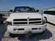 1998 Dodge 1500 с VIN 3B7HF13ZXWG174325, выставлен на аукционе Copart как лот 72032414 с пробегом 245 040 миль миль и Списание • Salvage title. История ставок и продаж доступна на DreamBid. Изображение 5.