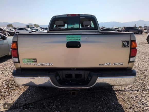 2004 Toyota Tundra SR5 z VIN 5TBBT44114S451895, wystawiony jako Copart lot #62347105 z przebiegiem 59 576 mil mil oraz Szkoda całkowita • Salvage title. Historia ofert i sprzedaży dostępna na DreamBid. Obrazek 6.