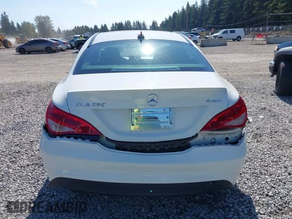 2016 Mercedes-Benz CLA 250 with VIN WDDSJ4GB2GN372656, listed as a IAAI auction lot 43252603 with 140,978 mi miles and . Bid and sale history available at DreamBid. Image 16.