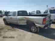 2000 Chevrolet Silverado 2500 LS с VIN 1GCGC29U3YE181570, выставлен на аукционе Copart как лот 62145615 с пробегом 300 250 миль миль и Списание • Salvage title. История ставок и продаж доступна на DreamBid. Изображение 2.