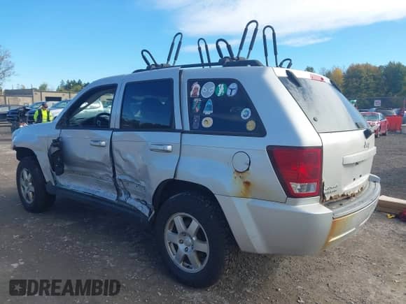 2010 Jeep Grand Cherokee Laredo с VIN 1J4PR4GK4AC133647, выставлен на аукционе IAAI как лот 43418769 с пробегом 235 931 миль миль и . История ставок и продаж доступна на DreamBid. Изображение 3.