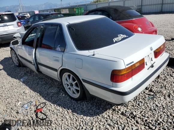 1990 Honda Accord EX z VIN JHMCB7564LC095189, wystawiony jako Copart lot #69300794 z przebiegiem 161 544 mil mil oraz Szkoda całkowita • Salvage title. Historia ofert i sprzedaży dostępna na DreamBid. Obrazek 2.