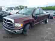 2004 Dodge RAM z VIN 1D3HA18N94J189423, wystawiony jako IAAI lot #42196636 z przebiegiem 180 875 mil mil oraz . Historia ofert i sprzedaży dostępna na DreamBid. Obrazek 2.