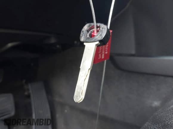 2011 Acura TL with VIN 19UUA8F20BA005879, listed as a IAAI auction lot 42368629 with 171,589 mi miles and . Bid and sale history available at DreamBid. Image 11.