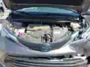 2022 Toyota Sienna XLE z VIN 5TDYRKECXNS134199, wystawiony jako IAAI lot #43330078 z przebiegiem 31 810 mil mil oraz . Historia ofert i sprzedaży dostępna na DreamBid. Obrazek 10.