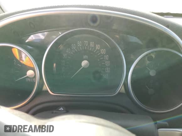2004 Chevrolet SSR LS с VIN 1GCES14P14B107470, выставлен на аукционе Copart как лот 57395344 с пробегом Не указан миль и Списание • Salvage title. История ставок и продаж доступна на DreamBid. Изображение 9.