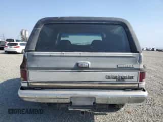 1987 Chevrolet Blazer с VIN 1GNEV18C0HF122644, выставлен на аукционе Copart как лот 60716955 с пробегом 69 232 миль миль и Чистый • Clean title. История ставок и продаж доступна на DreamBid. Изображение 6.