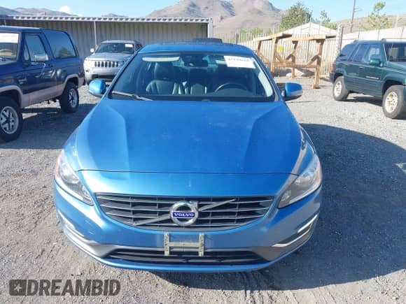 2014 Volvo S60 T5 z VIN YV1612FH0E2286440, wystawiony jako IAAI lot #43199618 z przebiegiem 133 576 mil mil oraz . Historia ofert i sprzedaży dostępna na DreamBid. Obrazek 6.