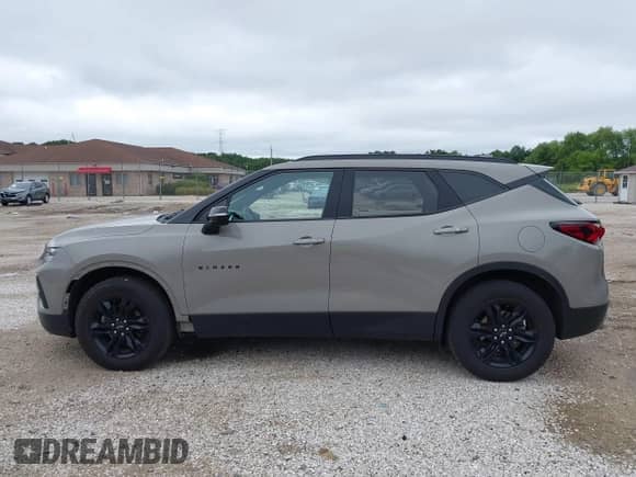 2021 Chevrolet Blazer LT с VIN 3GNKBHRS5MS544702, выставлен на аукционе IAAI как лот 42766868 с пробегом 77 593 миль миль и . История ставок и продаж доступна на DreamBid. Изображение 14.