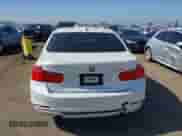 2014 BMW 3 Series 335i с VIN WBA3A9C53EF478419, выставлен на аукционе IAAI как лот 42510440 с пробегом 165 744 миль миль и . История ставок и продаж доступна на DreamBid. Изображение 16.