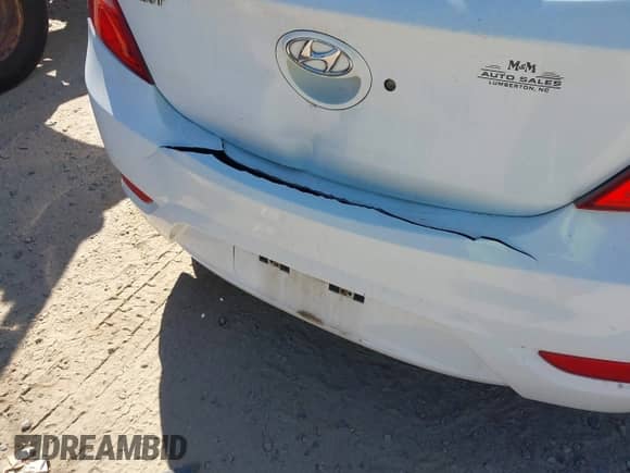 2013 Hyundai Accent SE with VIN KMHCU5AEXDU097453, listed as a IAAI auction lot 43424128 with 234,011 mi miles and . Bid and sale history available at DreamBid. Image 6.