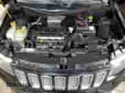 2014 Jeep Compass Sport z VIN 1C4NJDAB6ED728271, wystawiony jako Copart lot #70187355 z przebiegiem 224 993 mil mil oraz Czysty tytuł • Clean title. Historia ofert i sprzedaży dostępna na DreamBid. Obrazek 12.