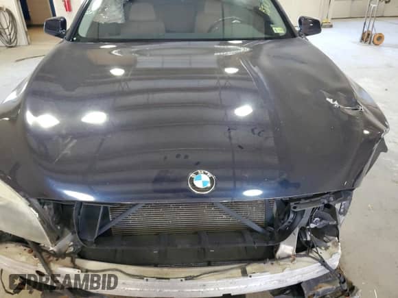 2011 BMW 7 Series 740i с VIN WBAKA4C53BC392488, выставлен на аукционе Copart как лот 77876674 с пробегом Не указан миль и Списание • Salvage title. История ставок и продаж доступна на DreamBid. Изображение 12.