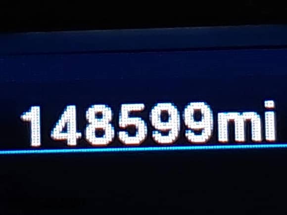 2012 Chrysler 300 Limited с VIN 2C3CCAHG8CH313734, выставлен на аукционе IAAI как лот 42827668 с пробегом 148 599 миль миль и . История ставок и продаж доступна на DreamBid. Изображение 7.