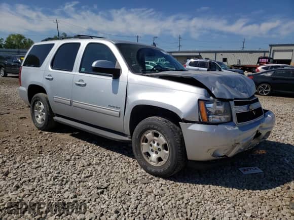 2012 Chevrolet Tahoe LS with VIN 1GNSKAE00CR306690, listed as a Copart auction lot 71126505 with 226,406 mi miles and Salvage title. Bid and sale history available at DreamBid. Image 4.