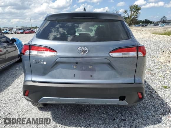 2024 Toyota Corolla Cross L with VIN 7MUAAAAG3RV106817, listed as a Copart auction lot 80832665 with 20,043 mi miles and Salvage title. Bid and sale history available at DreamBid. Image 6.