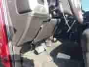 2018 GMC Sierra 1500 SLT z VIN 3GTP1NEC7JG332428, wystawiony jako IAAI lot #43496885 z przebiegiem Nie podano mil oraz . Historia ofert i sprzedaży dostępna na DreamBid. Obrazek 20.