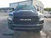 2019 Ram 1500 Laramie z VIN 1C6SRFJT3KN584224, wystawiony jako Copart lot #85297445 z przebiegiem 147 145 mil mil oraz Szkoda całkowita • Salvage title. Historia ofert i sprzedaży dostępna na DreamBid. Obrazek 5.