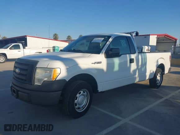 2010 Ford F-150 XL with VIN 1FTMF1C81AKE77467, listed as a IAAI auction lot 41396137 with 115,515 mi miles and . Bid and sale history available at DreamBid. Image 2.