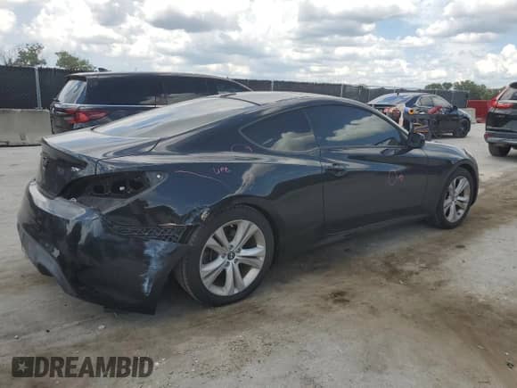 2010 Hyundai Genesis Coupe с VIN KMHHT6KD9AU027748, выставлен на аукционе Copart как лот 67351305 с пробегом 57 929 миль миль и Списание • Salvage title. История ставок и продаж доступна на DreamBid. Изображение 3.