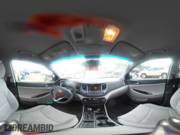 2018 Hyundai Tucson SE с VIN KM8J2CA48JU818227, выставлен на аукционе IAAI как лот 43275586 с пробегом 83 598 миль миль и . История ставок и продаж доступна на DreamBid. Изображение 20.