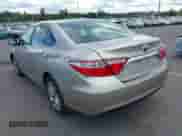 2017 Toyota Camry Hybrid LE с VIN 4T1BD1FK0HU214367, выставлен на аукционе IAAI как лот 42282862 с пробегом 92 960 миль миль и . История ставок и продаж доступна на DreamBid. Изображение 3.