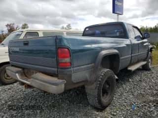 1999 Dodge 2500 с VIN 3B7KF236XXG233571, выставлен на аукционе Copart как лот 72592134 с пробегом Не указан миль и На запчасти • Non repairable. История ставок и продаж доступна на DreamBid. Изображение 3.