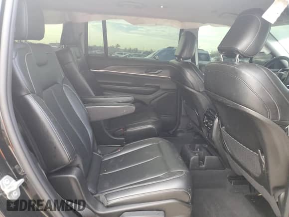 2024 Jeep Grand Cherokee Limited with VIN 1C4RJJBGXR8941121, listed as a Copart auction lot 89128045 with 22,758 mi miles and Salvage title. Bid and sale history available at DreamBid. Image 11.