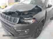 2018 Jeep Compass Limited z VIN 3C4NJDCB1JT130963, wystawiony jako IAAI lot #43107905 z przebiegiem 59 200 mil mil oraz . Historia ofert i sprzedaży dostępna na DreamBid. Obrazek 6.