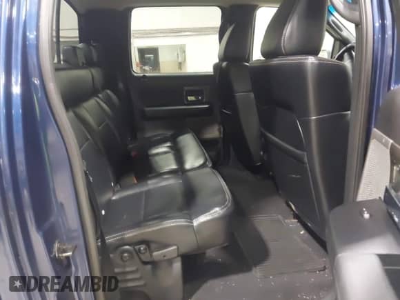 2007 Ford F-150 XLT с VIN 1FTPW145X7FA63588, выставлен на аукционе IAAI как лот 43443805 с пробегом 184 191 миль миль и . История ставок и продаж доступна на DreamBid. Изображение 8.