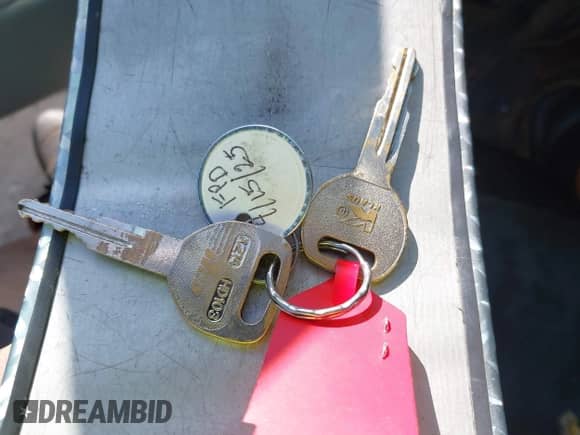 1996 Honda Accord EX z VIN 1HGCE6679TA020995, wystawiony jako IAAI lot #42204592 z przebiegiem 198 263 mil mil oraz . Historia ofert i sprzedaży dostępna na DreamBid. Obrazek 11.